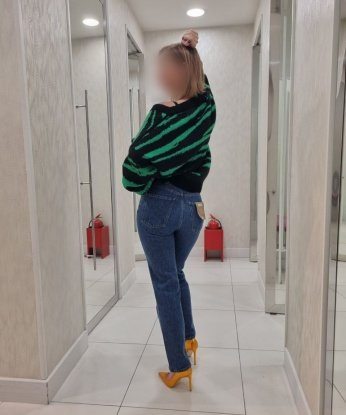 Жгучая брюнетка с аппетитной фигурой готова исполнить твои самые сокровенные желания. Погрузись в океан страсти и незабываемых впечатлений вместе со мной! 3021, 30 лет